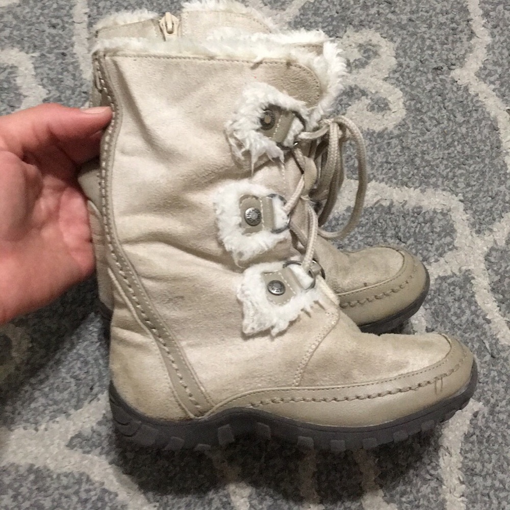 Winter boots